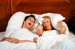 Nocturnal snoring can cause meningitis