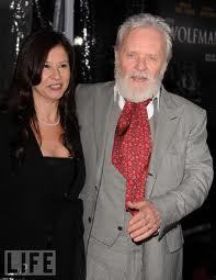 Anthony Hopkins` wife saved him from `depression`