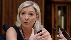 Marine Le Pen said that Hollande has no courage