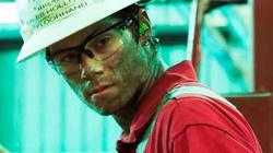 "Deepwater horizon" tells of a terrible accident on an oil platform