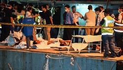 In Malaysia sank catamaran with tourists