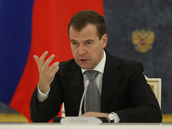 Decentralization of power key to economic growth - Medvedev