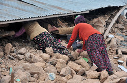 Turkey quake death toll rises to 596