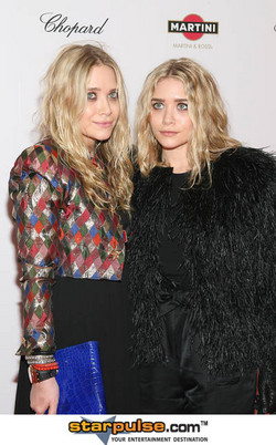 4 February 09:52: Mary-Kate & Ashley Olsen Launch Design Contest