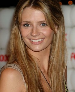 Mischa Barton is reportedly quitting Hollywood