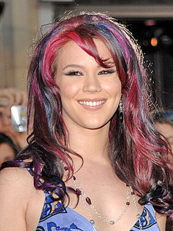 Joss Stone offered her house for releasing her album