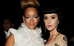 Rihanna has reportedly offered to set Katy Perry up with a man