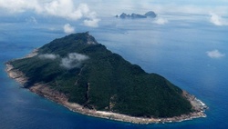 Chinese ships appeared near the disputed Japanese Islands