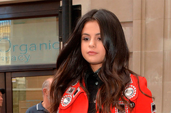 Selena Gomez is sick with lupus