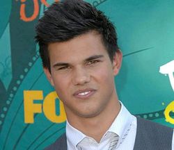 Taylor Lautner is to be immortalised in wax