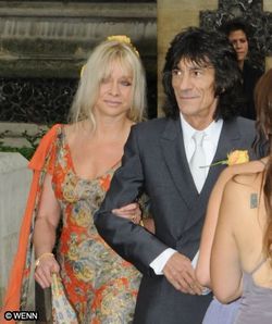 9 February 09:58: Ex-Wife Scared That Ronnie Wood Would Drop Dead