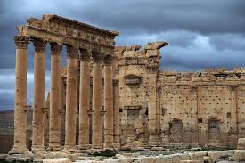 In Palmyra, a powerful explosion