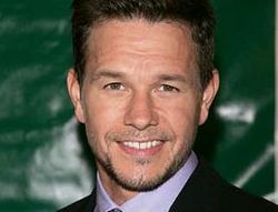 Mark Wahlberg wishes he had kept his shirt on